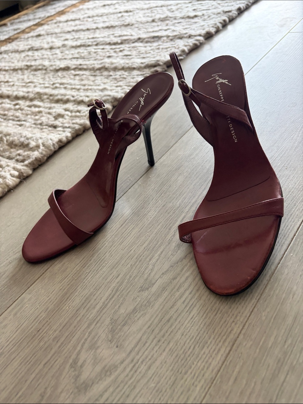 Giuseppe Zanotti Wine Red Slingback Heeled Sandals - Picture 2 of 5